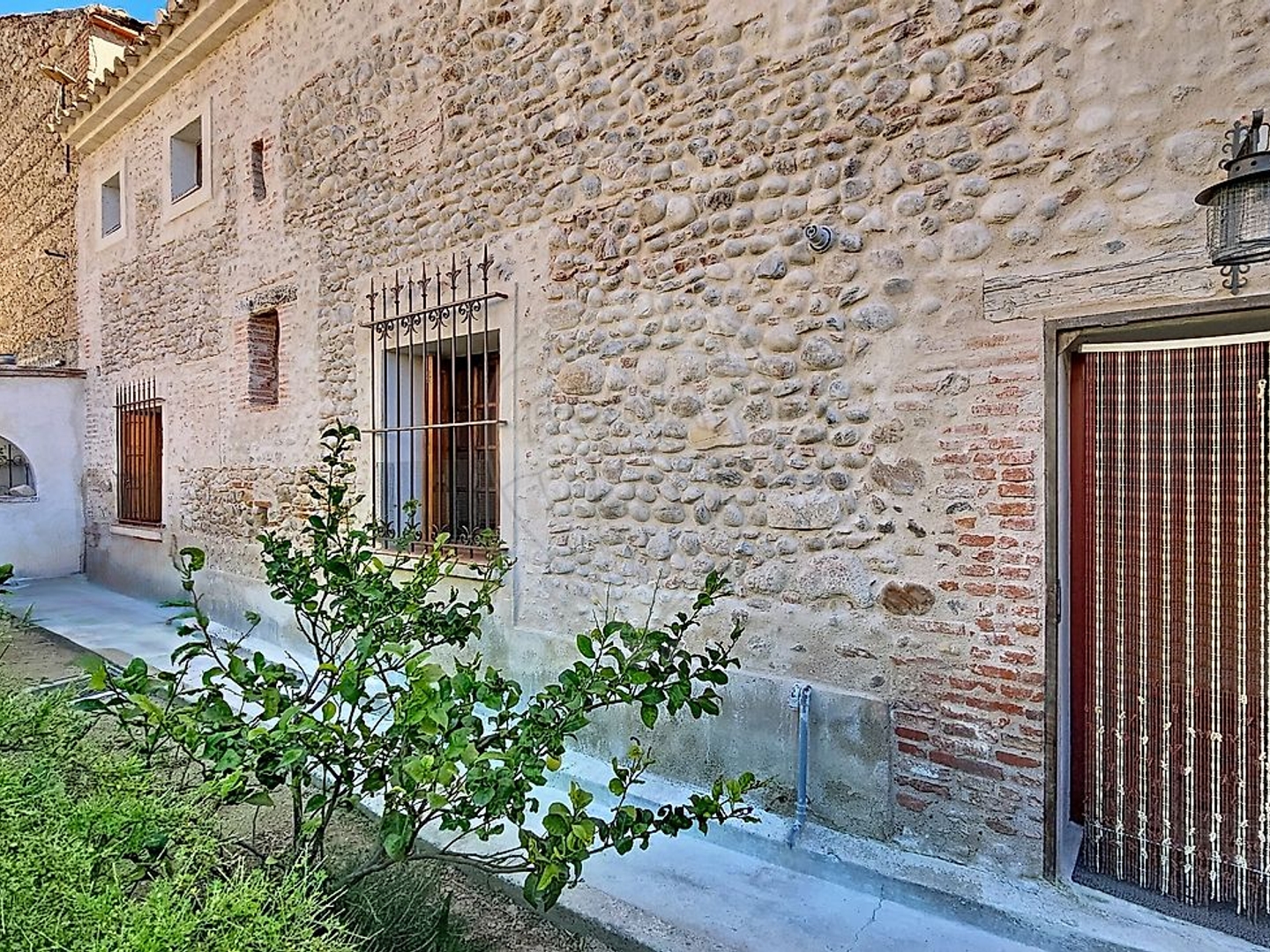 Maison à vendre - 6 pièces - 477m2 - Perpignan (66000)