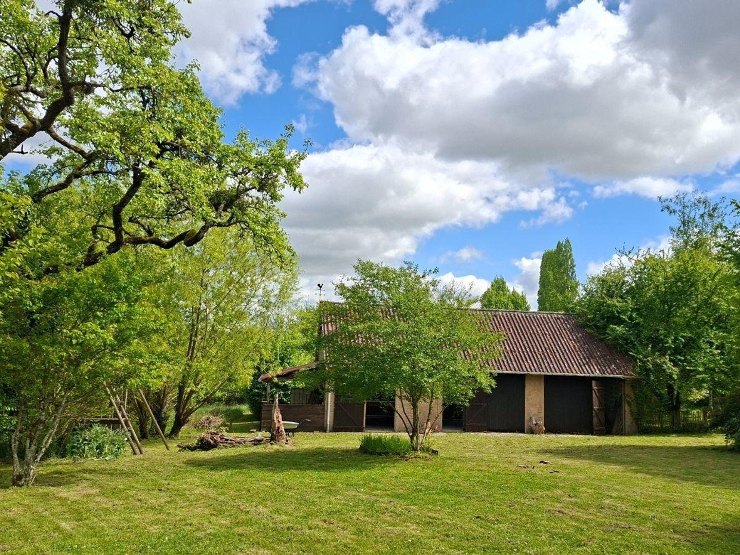 Maison à vendre - 6 pièces - 106m2 - Heugnes (36180)