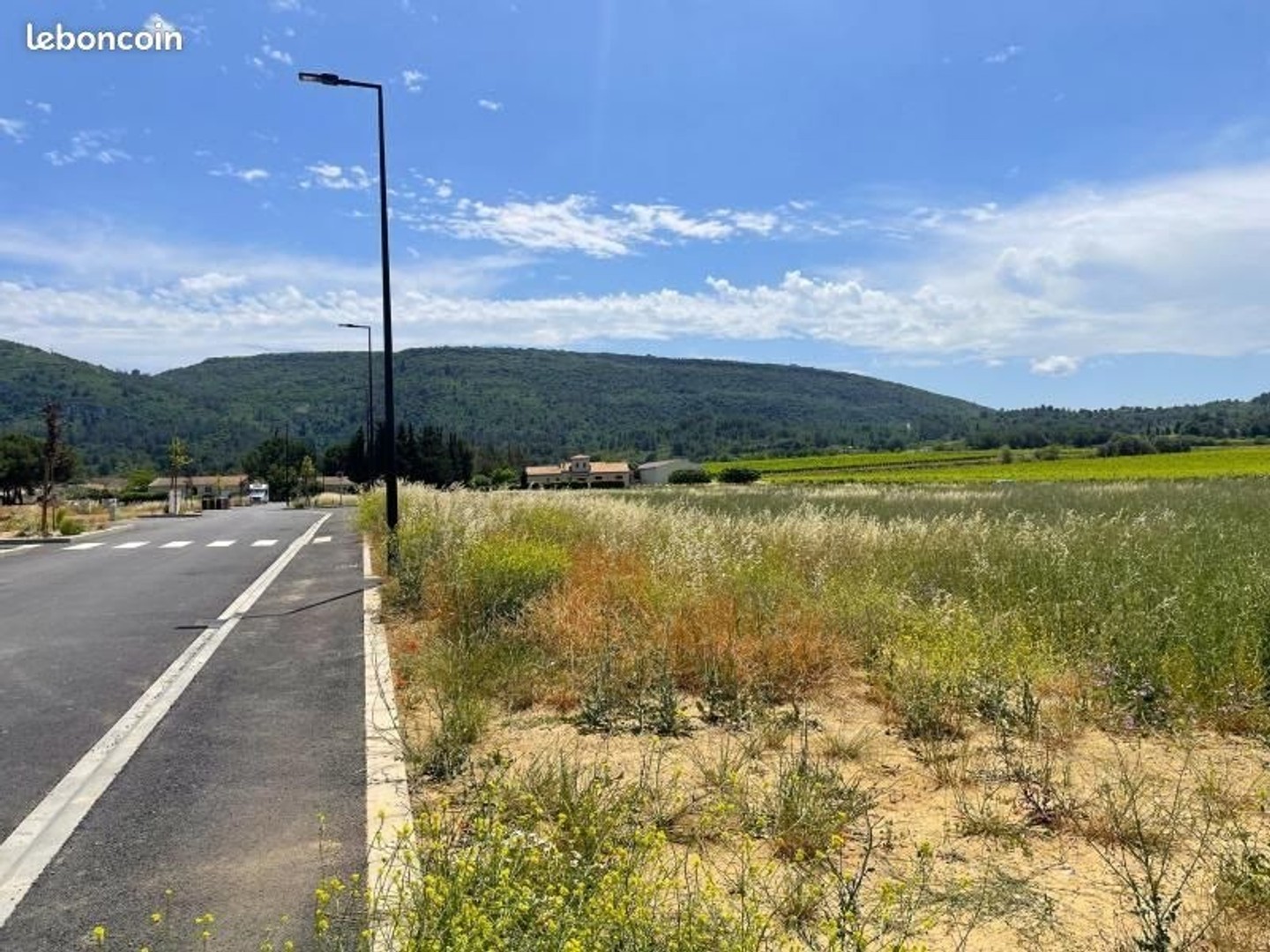 Terrain 1300 m²