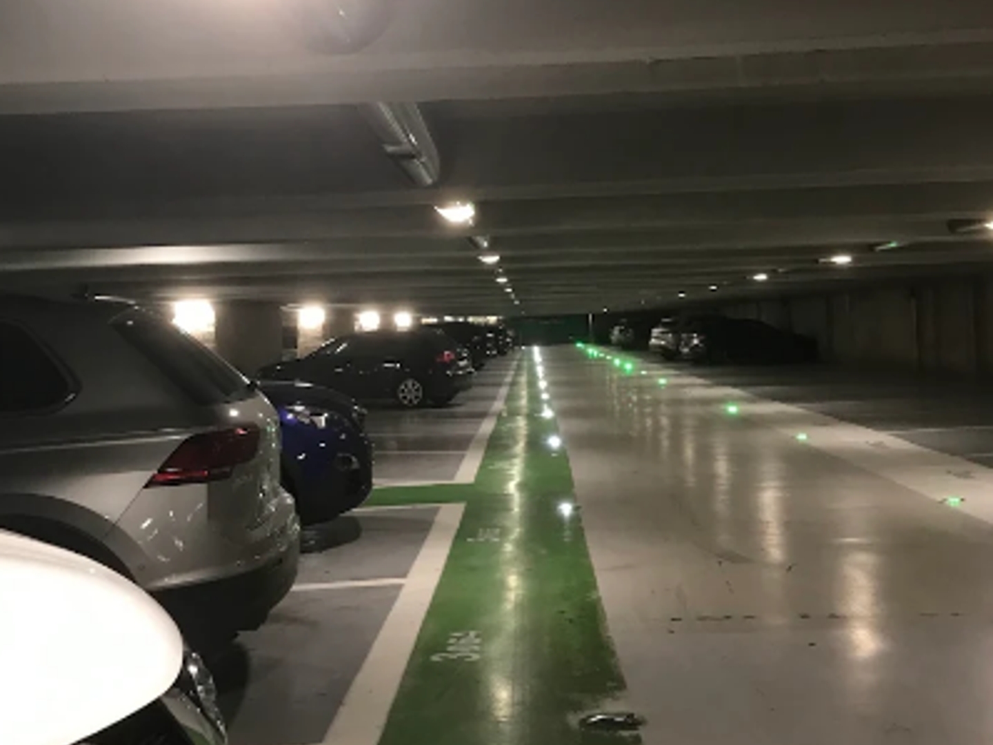 Parking 13 m²