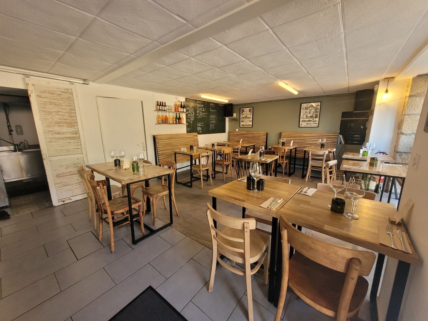 Locaux à vendre - 60m2 - Perros-Guirec (22700)