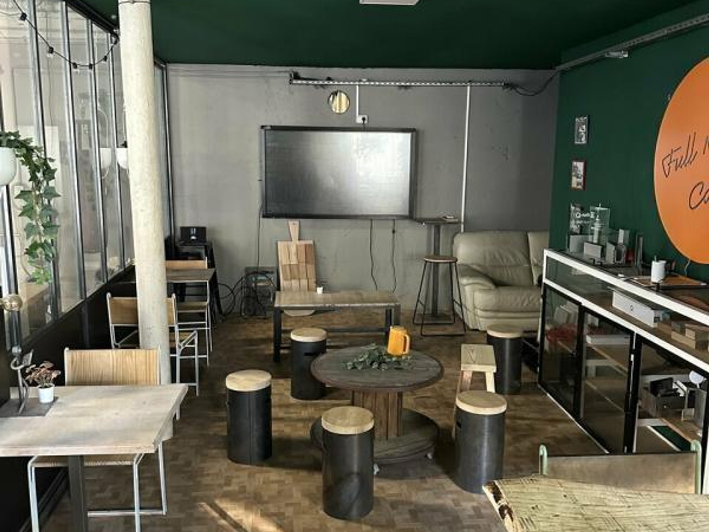 LOCAL D'ACTIVITE A VENDRE
