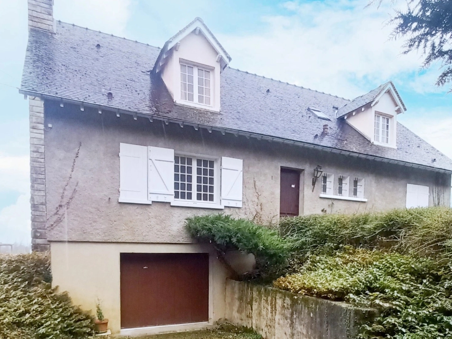 Maison à vendre - 7 pièces - 161m2 - Saint-Florentin (89600)
