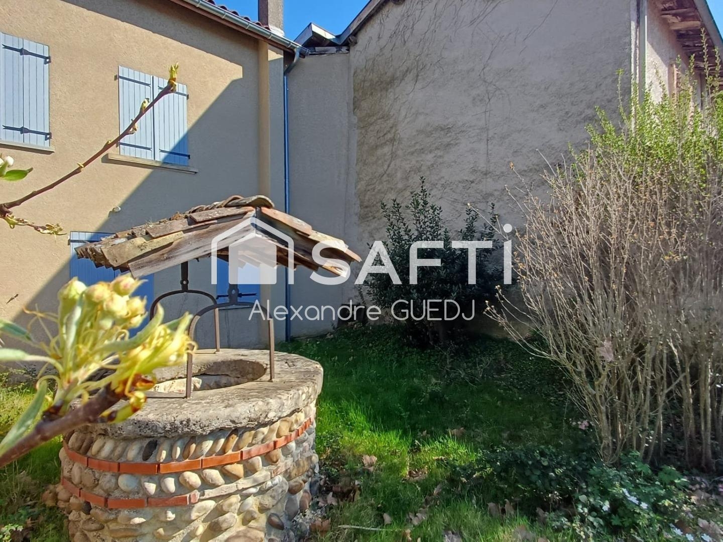 Maison à vendre - 5 pièces - 123m2 - Tramoyes (01390)