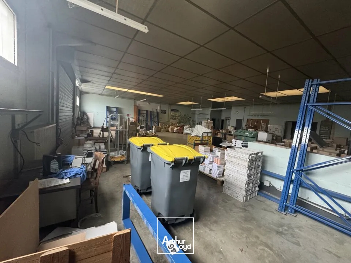 JOUE-LES-TOURS CUGNOT BATIMENT D'ACTIVITES A VENDRE DE 450 M² AVEC TERRAIN DE 834 M²