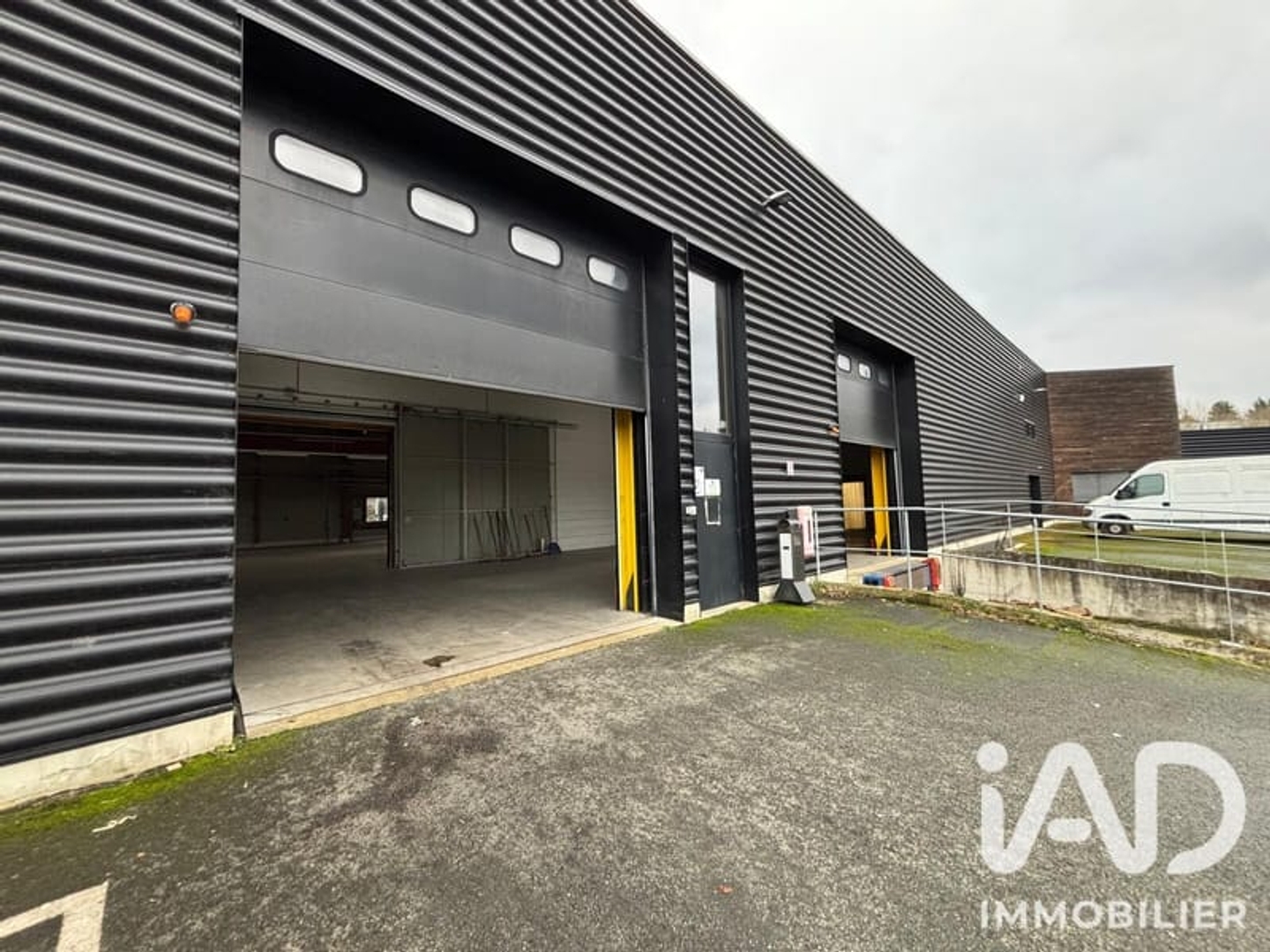 Vente Boutique/Local commercial 3 000 m²