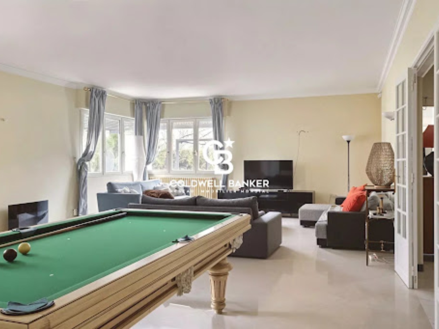 Maison à vendre - 9 pièces - 308m2 - Arès (33740)