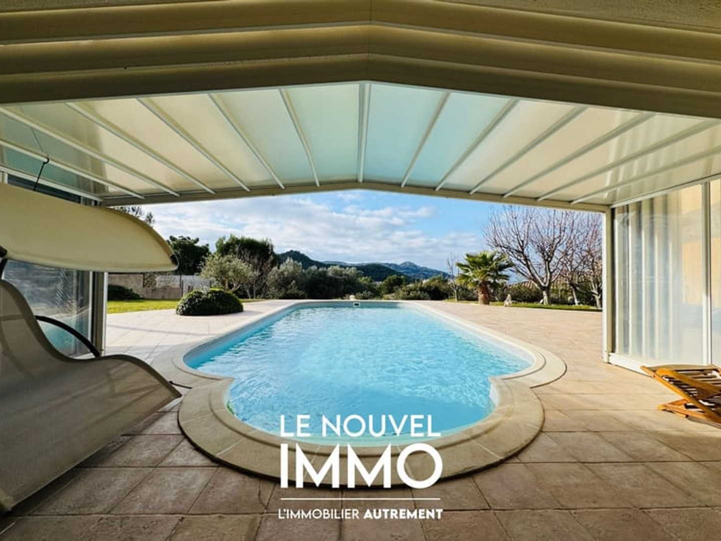 Maison 7 pièces 250 m²