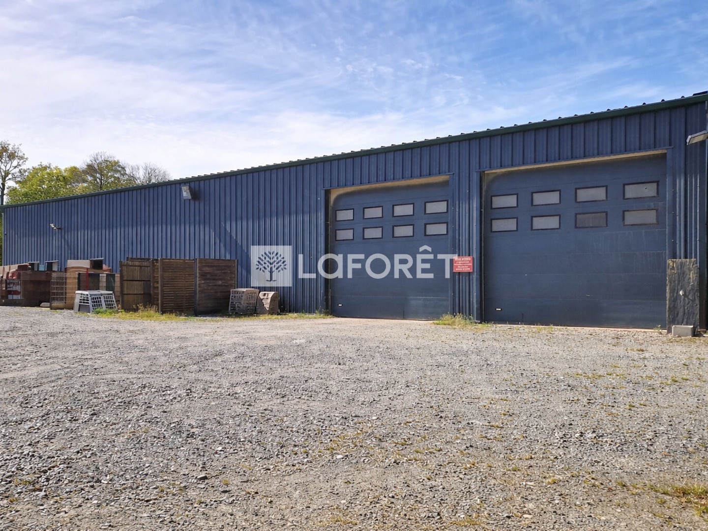 Local commercial 414 m²