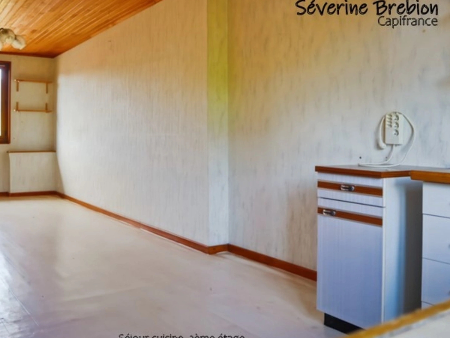 Maison à vendre - 6 pièces - 151m2 - Chabreloche (63250)