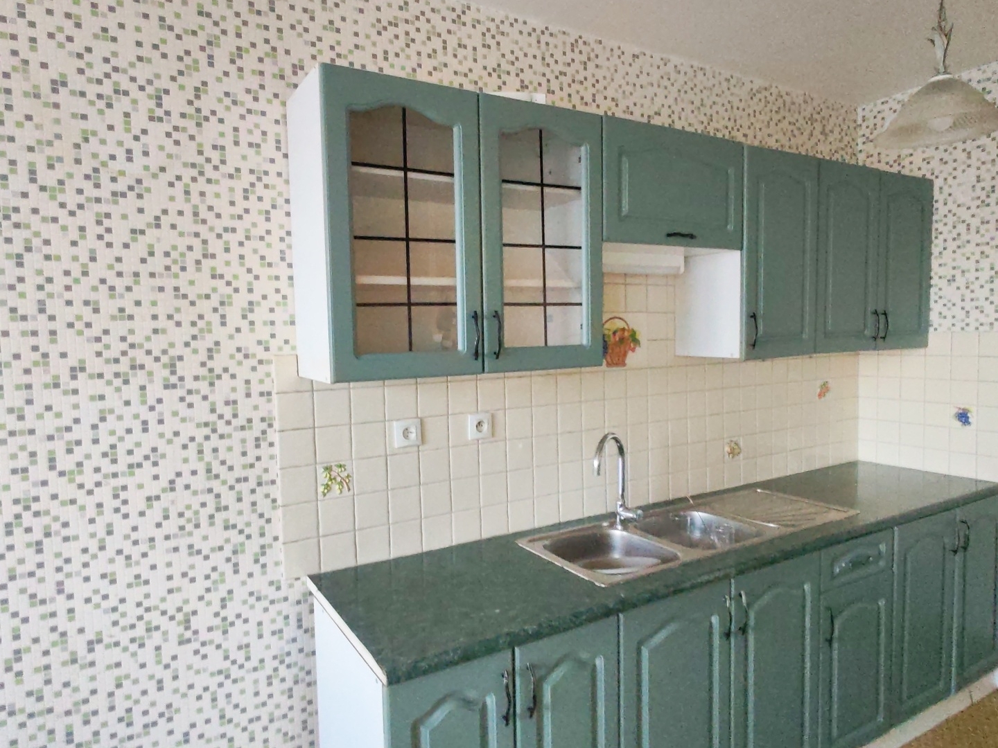 Appartement à vendre - 4 pièces - 66m2 - Chevigny-Saint-Sa... (21800)