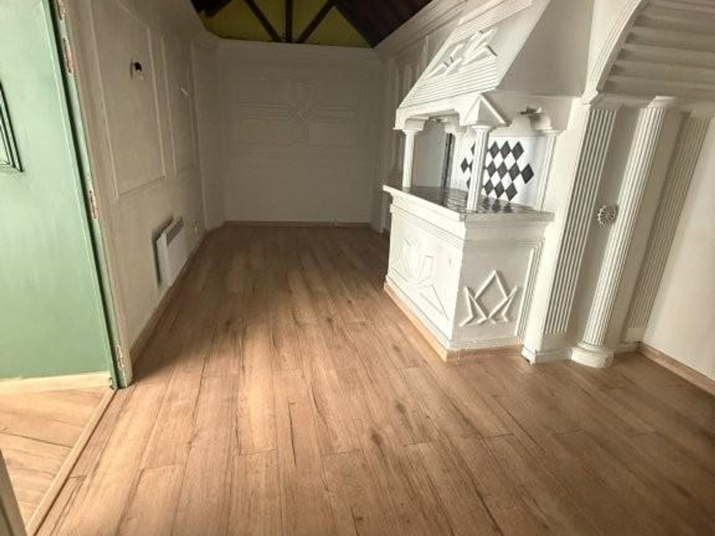 Locaux à vendre - 214m2 - Valenciennes (59300)