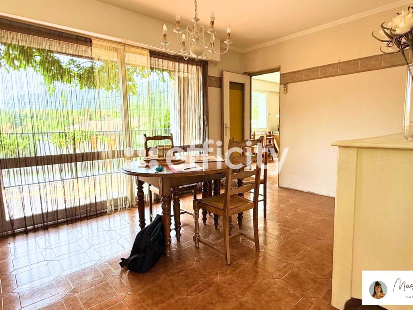 Maison à vendre - 8 pièces - 187m2 - Saint-Julien-En-S... (07000)