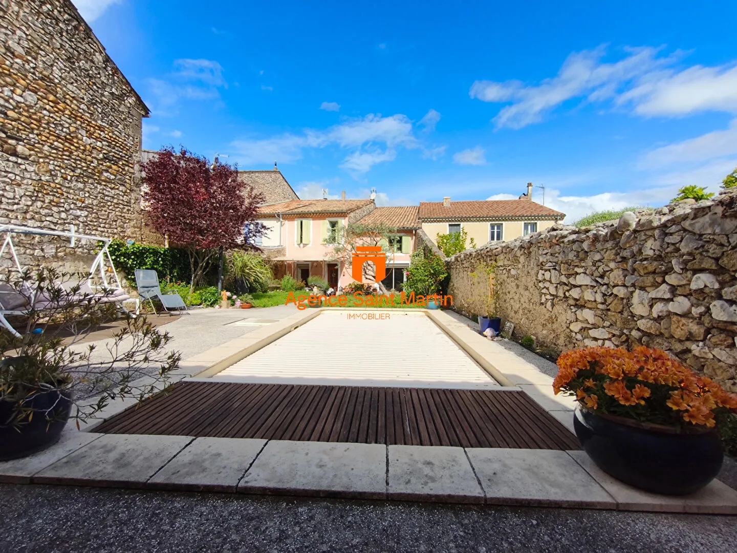 Maison en Pierre avec Piscine