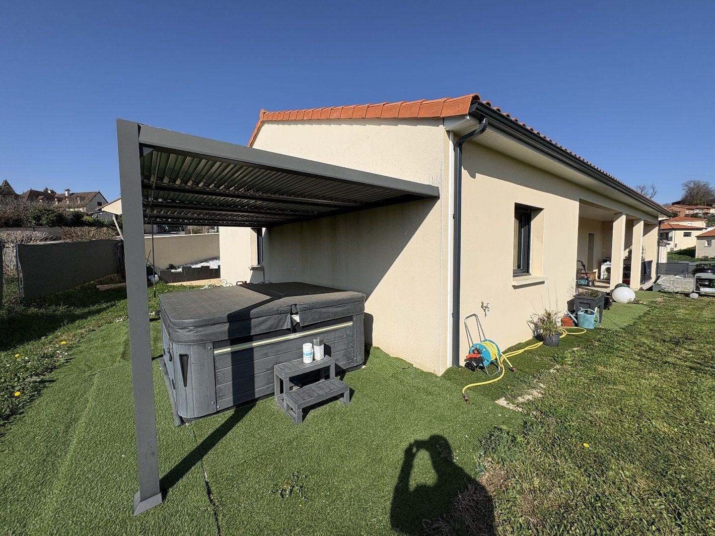 Maison à vendre - 7 pièces - 735m2 - Figeac (46100)