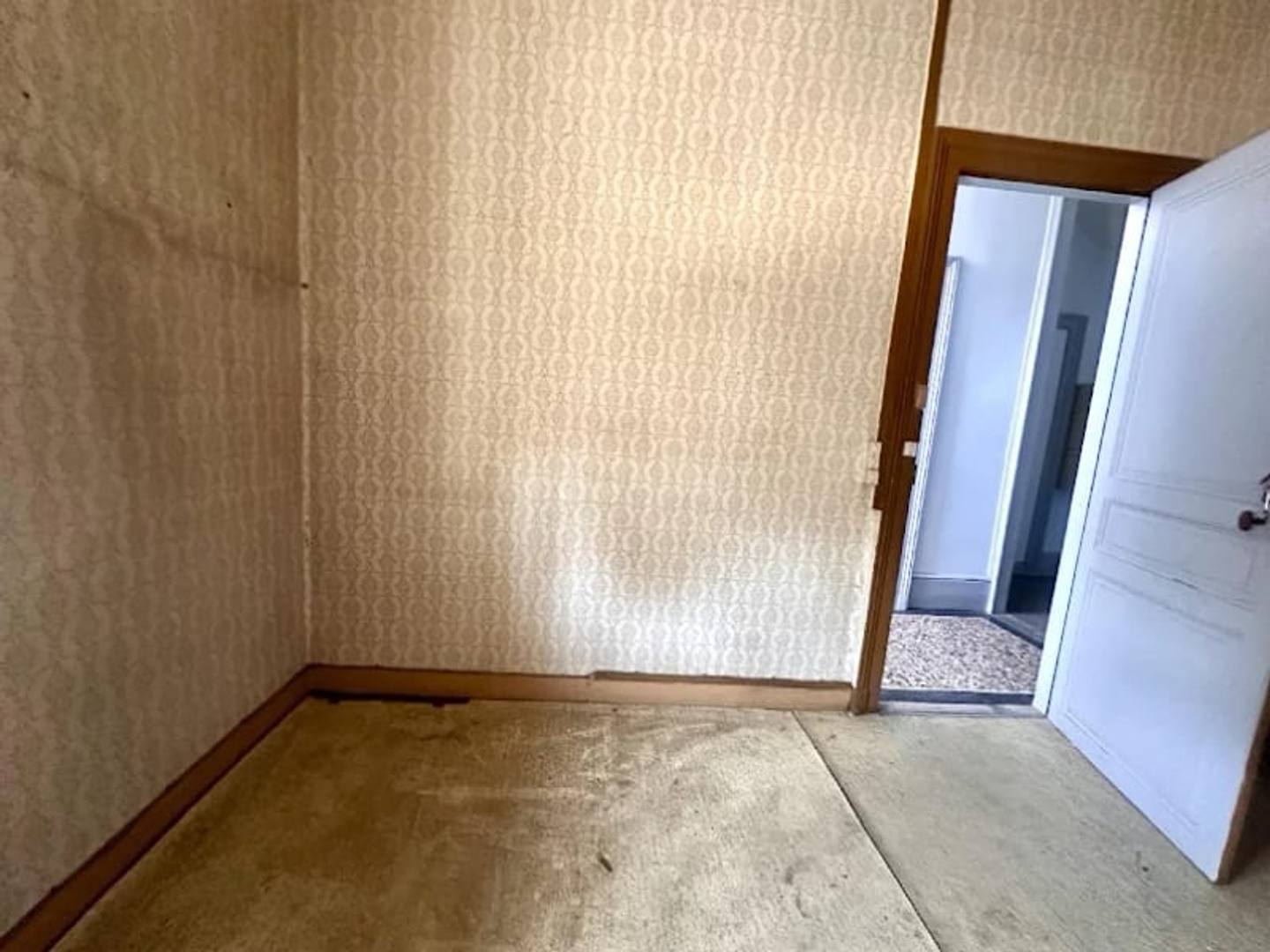 Locaux à vendre - 1 pièce - 15m2 - Le Mans (72000)