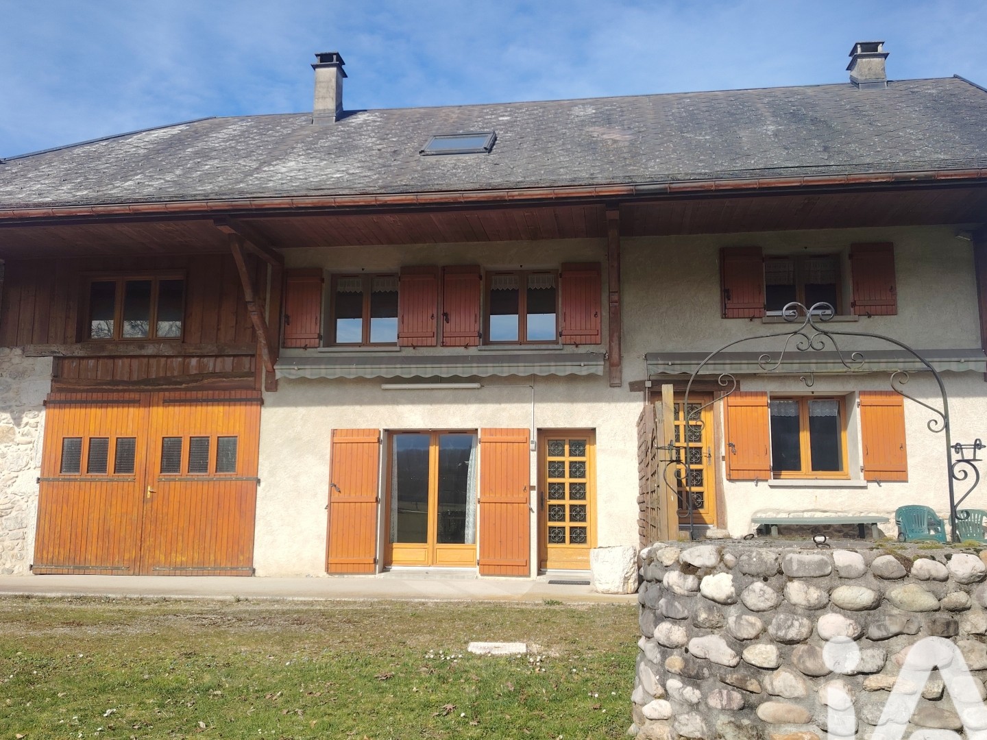 Maison 8 pièces 144 m²