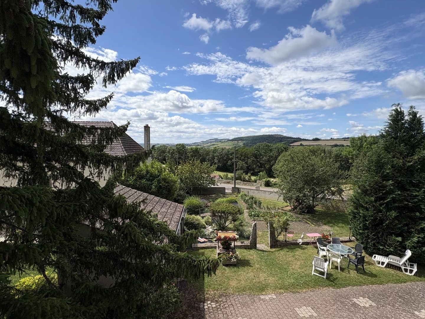 Maison à vendre - 5 pièces - 164m2 - Nolay (21340)