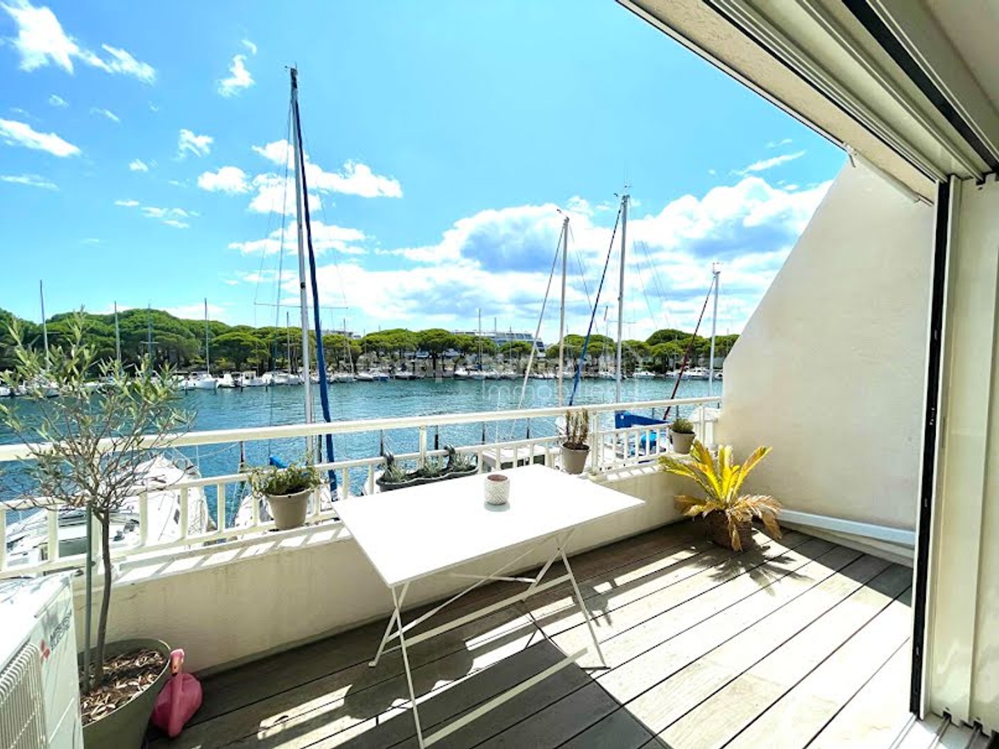 Appartement à vendre - 2 pièces - 32m2 - Le Grau-Du-Roi (30240)
