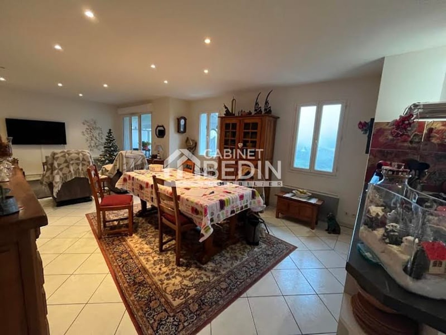 Appartement 3 pièces 123 m²