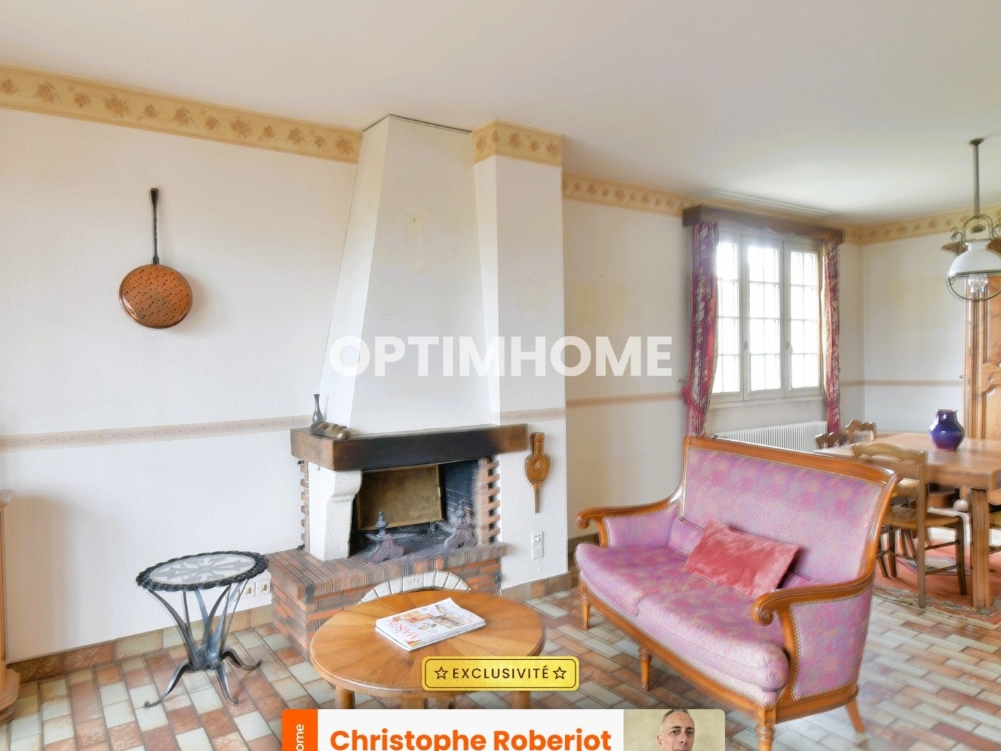 Maison à vendre - 6 pièces - 112m2 - Saint-Rémy (71100)