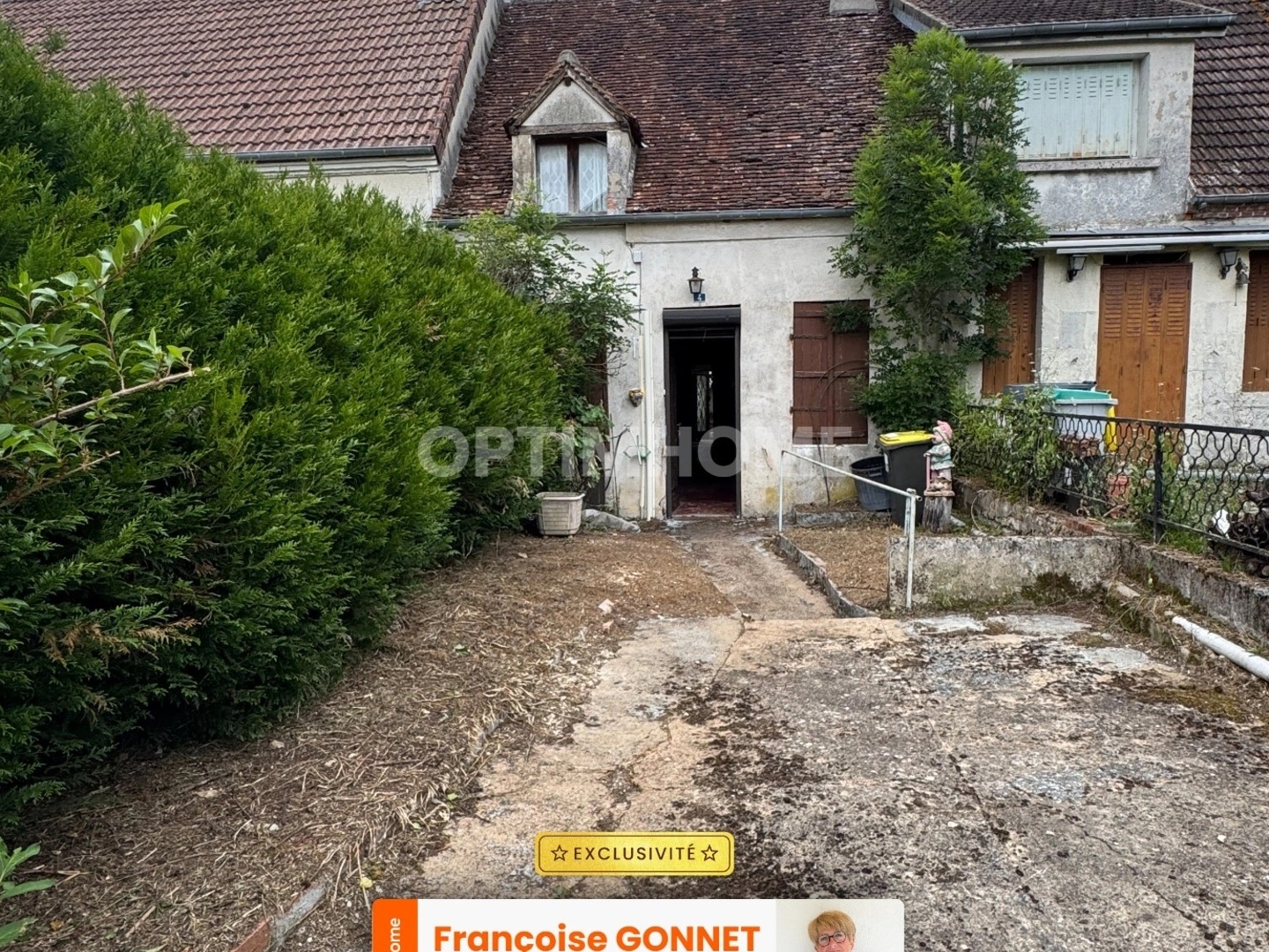 Maison à vendre - 4 pièces - 108m2 - Lugny-Champagne (18140)