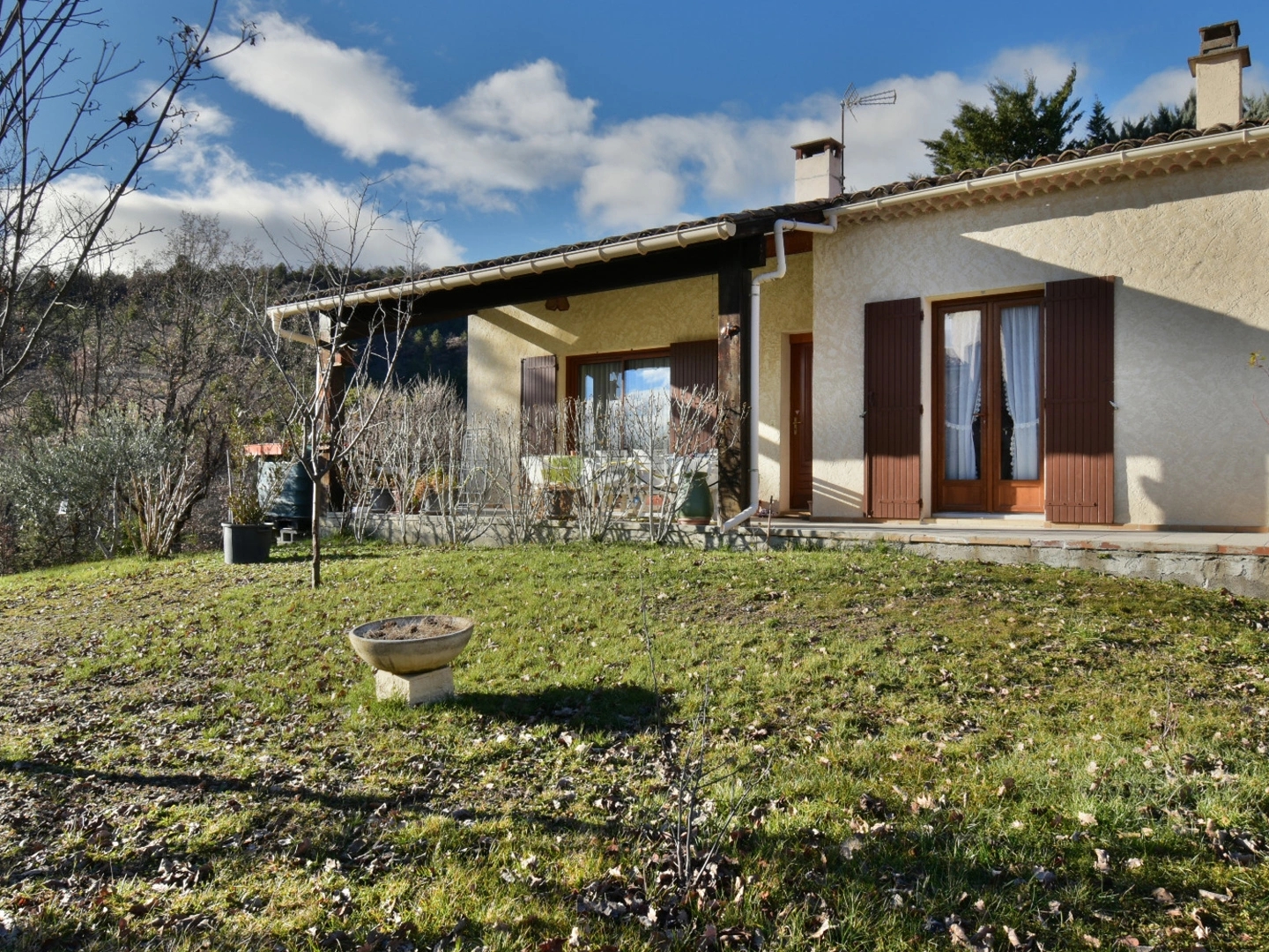 Maison à vendre - 9 pièces - 180m2 - Aiglun (04510)