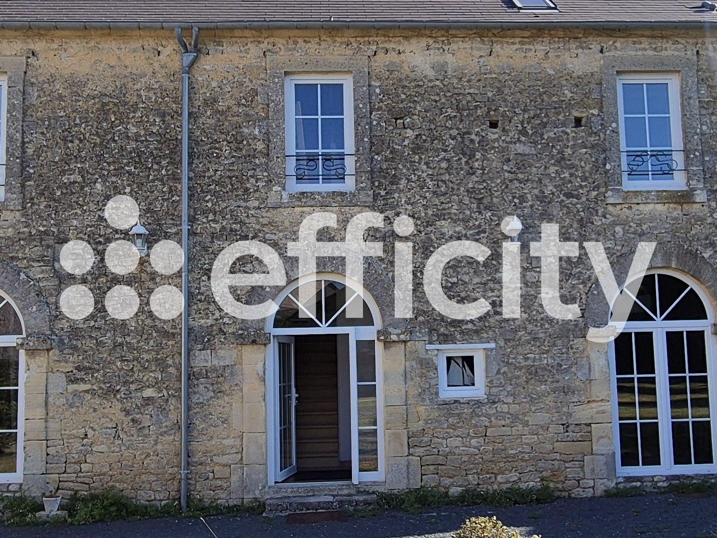 Maison 14 pièces 495 m²