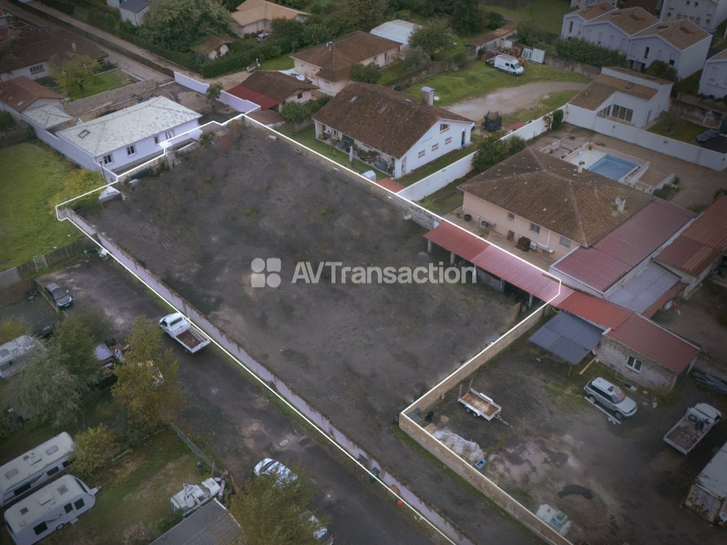 Terrain de 1 878 m² à Eysines