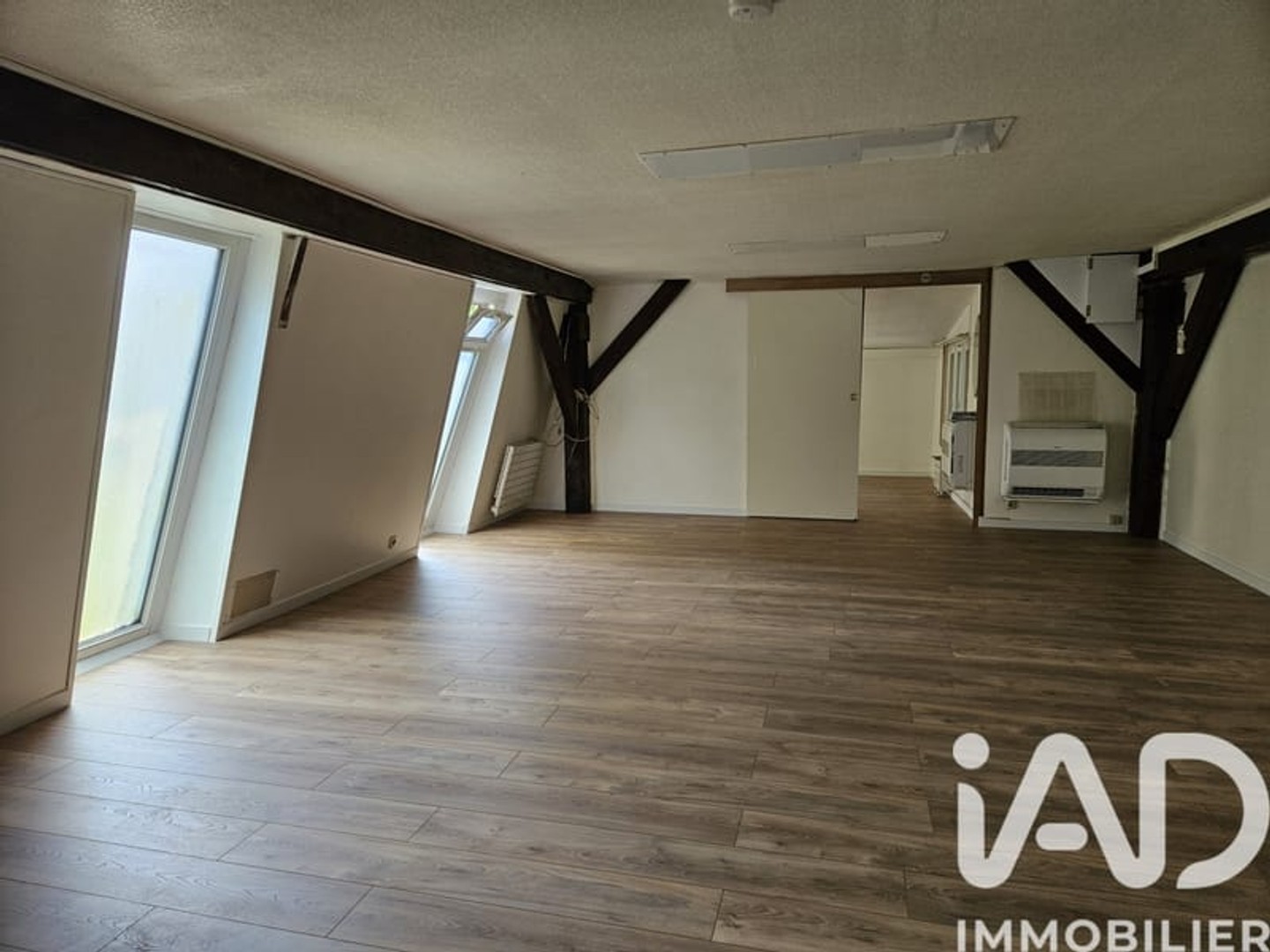 Maison avec appartements 2 pièces 880 m²