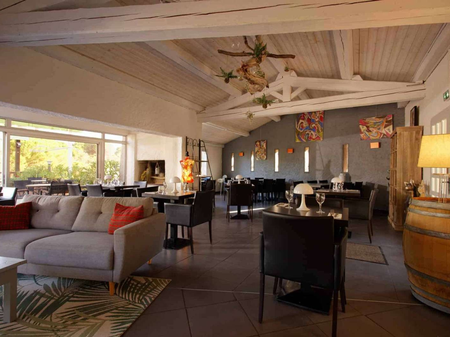 À vendre hôtel restaurant *** 18 ch à Mourèze 34