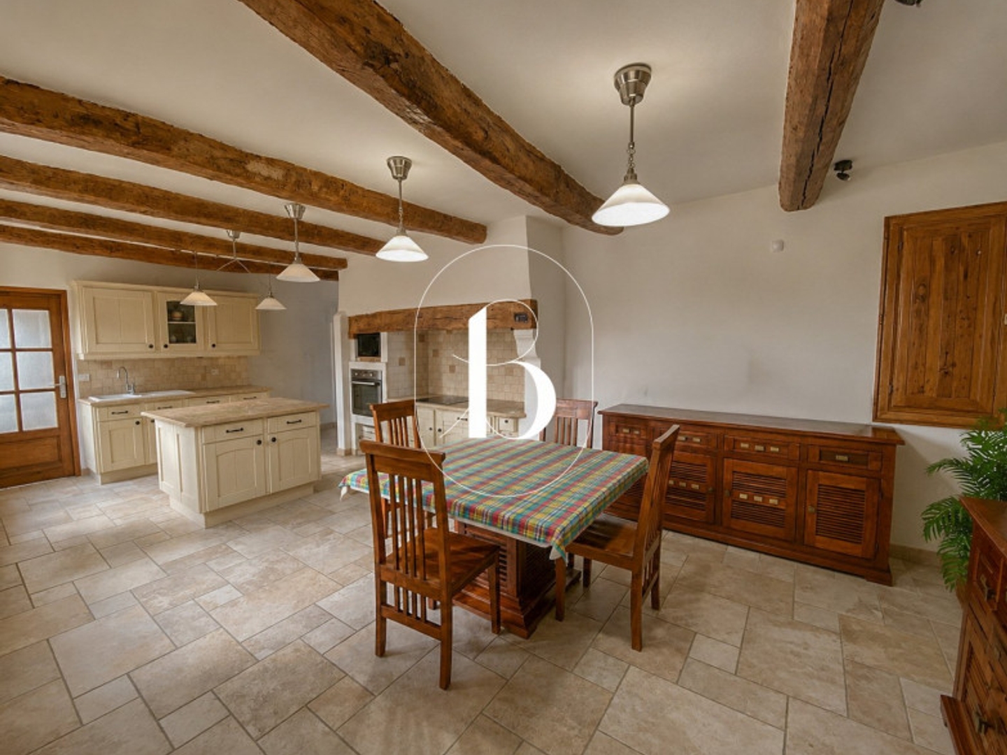 Maison à vendre - 5 pièces - 148m2 - Barjac (30430)