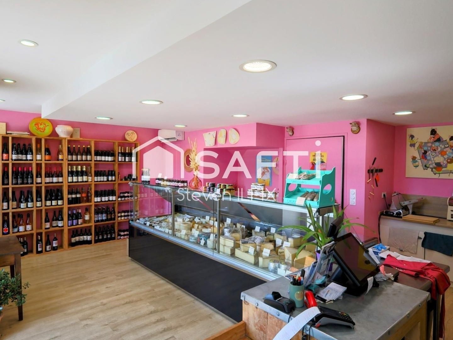 Bureaux 8 pièces 165 m²