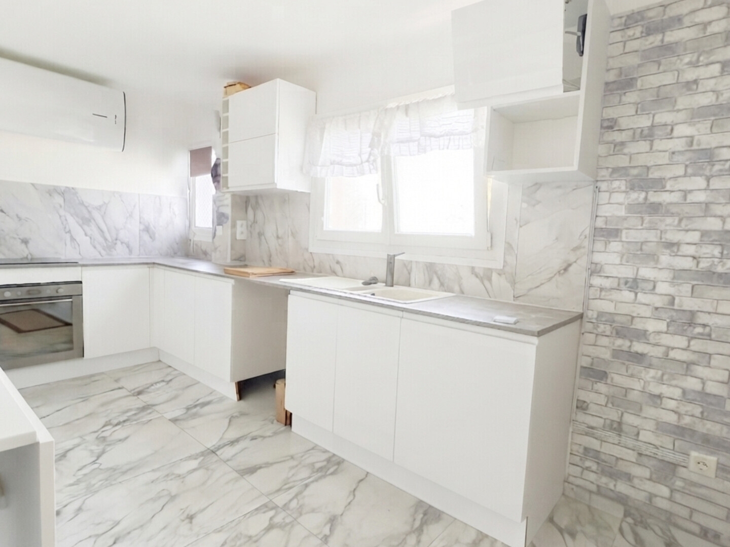 Appartement à vendre - 3 pièces - 68m2 - Fréjus (83600)
