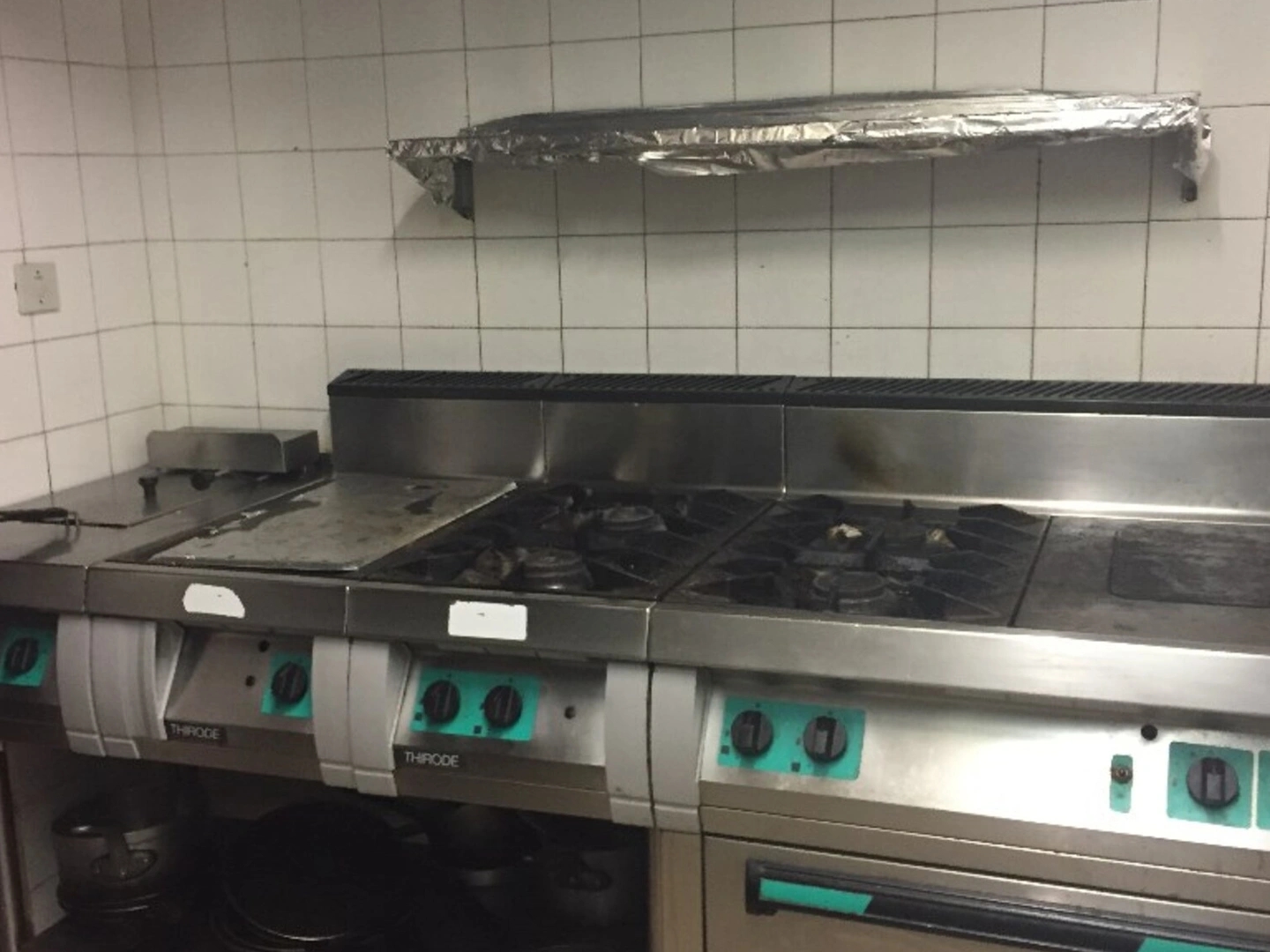 Magasin à vendre - 8 pièces - 1054m2 - Lourdes (65100)
