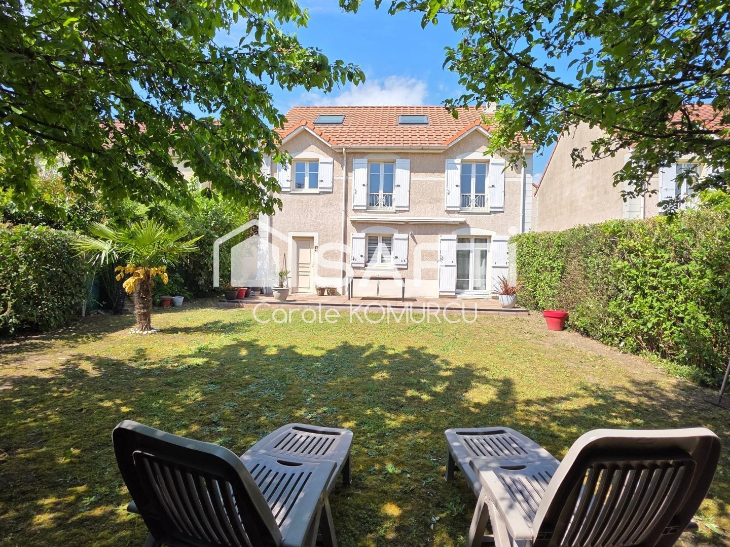 Maison individuelle Kaufman de 2000, de 7 pièces, 5 chambres dont 2 suite.