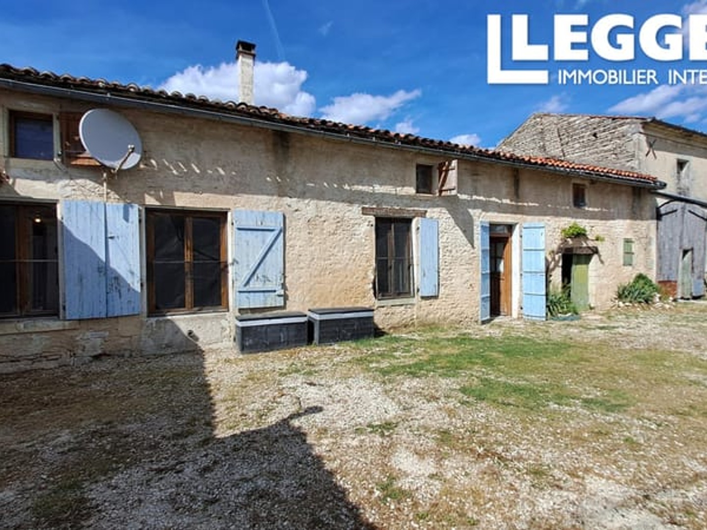 Maison à vendre - 3 pièces - 96m2 - Chives (17510)