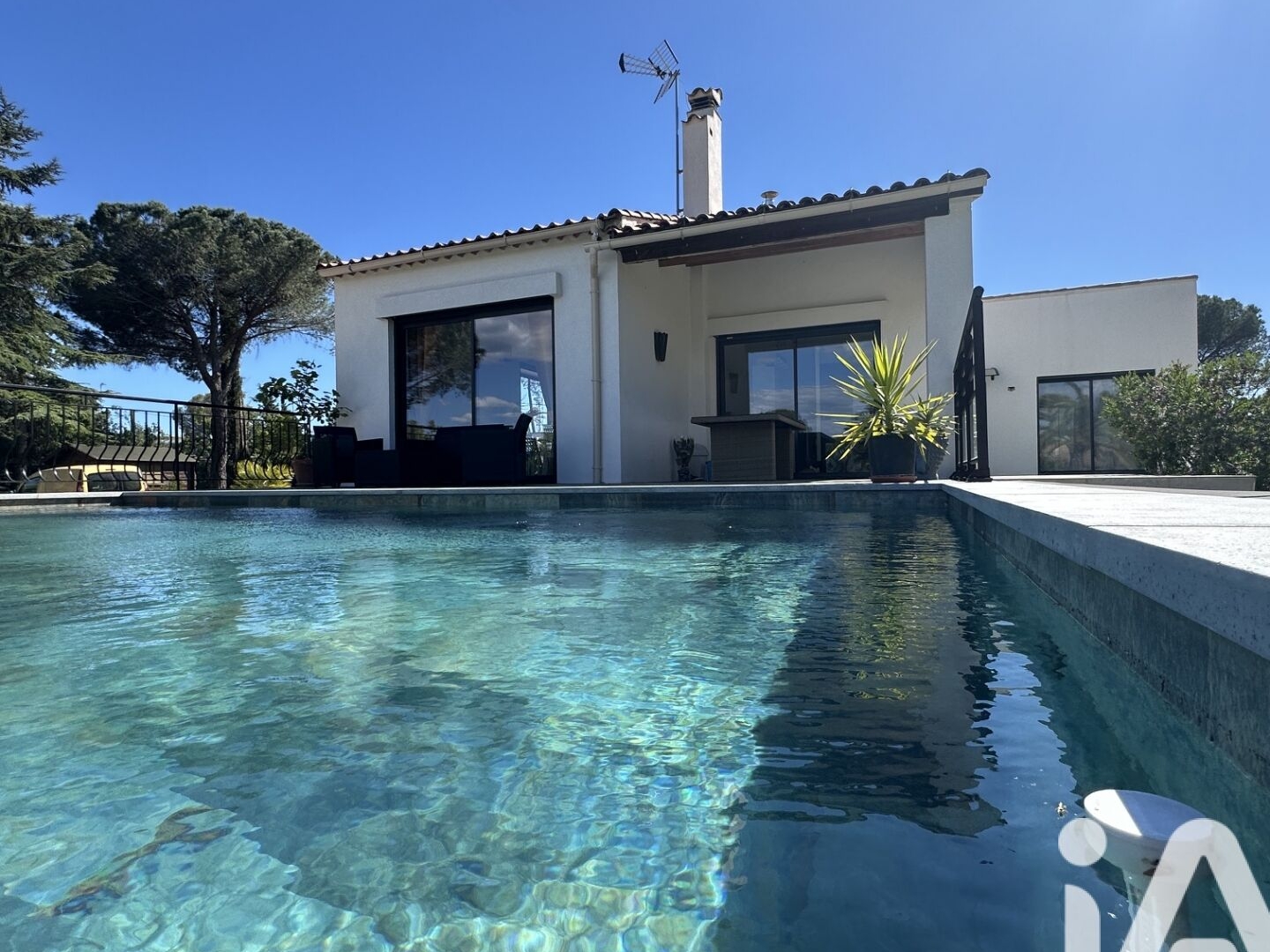 Maison à vendre - 4 pièces - 130m2 - Le Muy (83490)