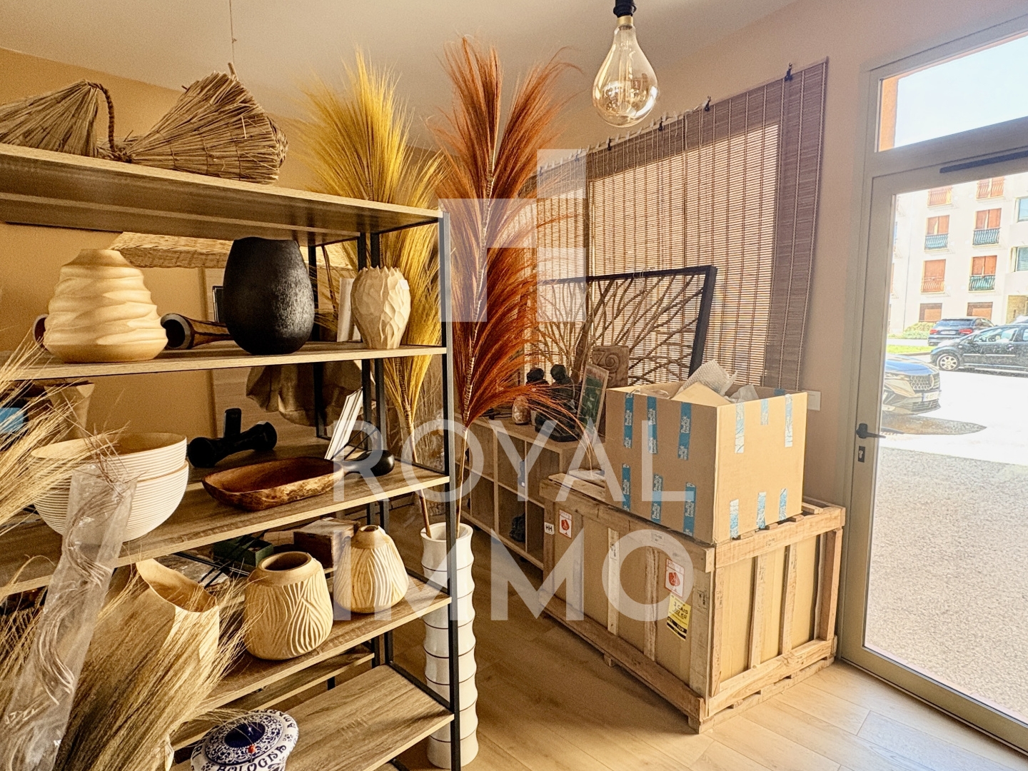 Magasin à vendre - 74m2 - Sanary-Sur-Mer (83110)