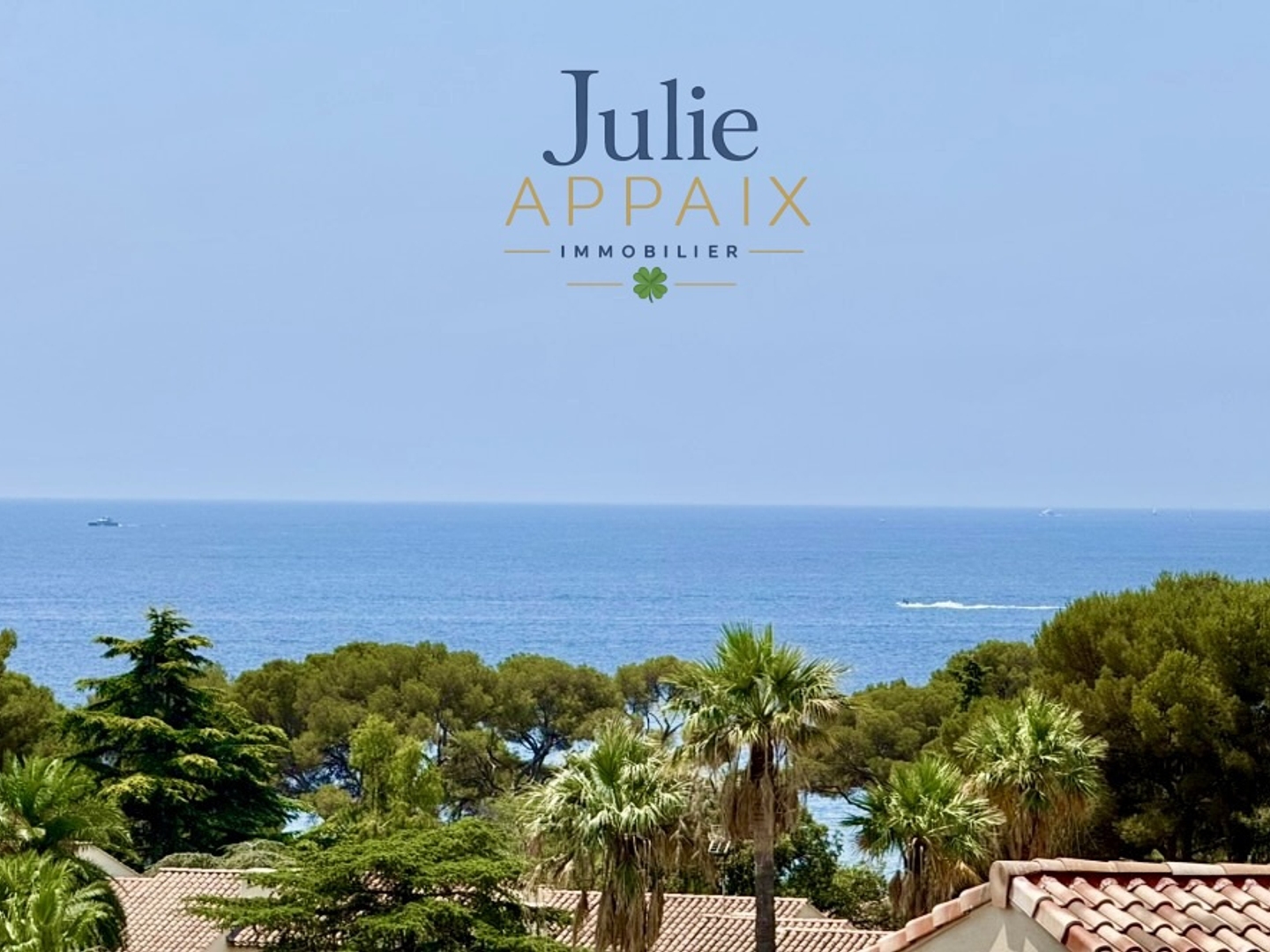 Appartement à vendre - 1 pièce - Saint-Raphaël (83700)