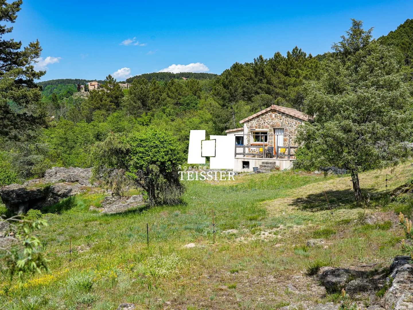 Maison à vendre - 3 pièces - 50m2 - Chambonas (07140)