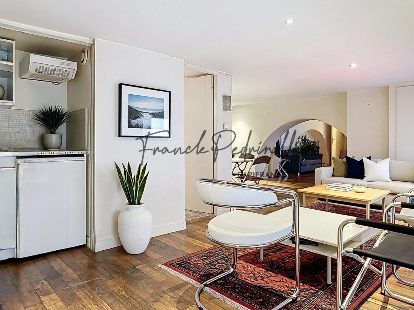 Local 4 pièces 125 m²