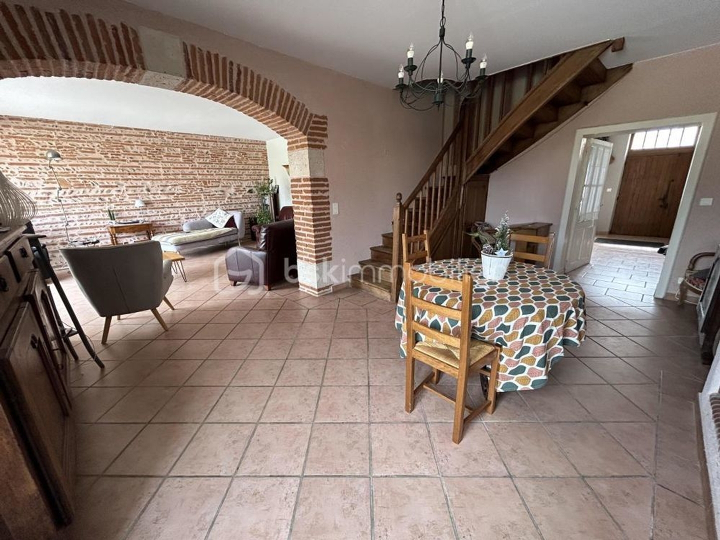 Maison à vendre - 6 pièces - 250m2 - Valence (82400)