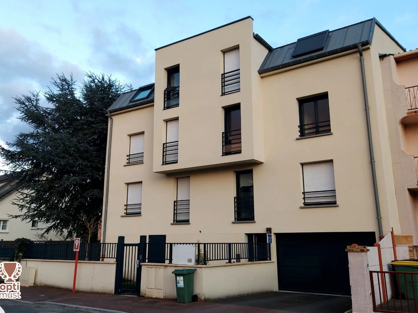 Parking/Garage/Box 12 m²