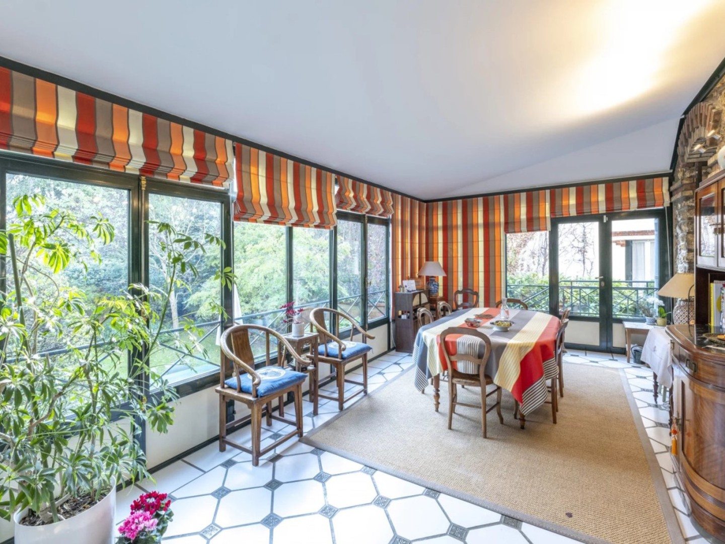 Maison à vendre - 7 pièces - 344m2 - Chaville (92370)