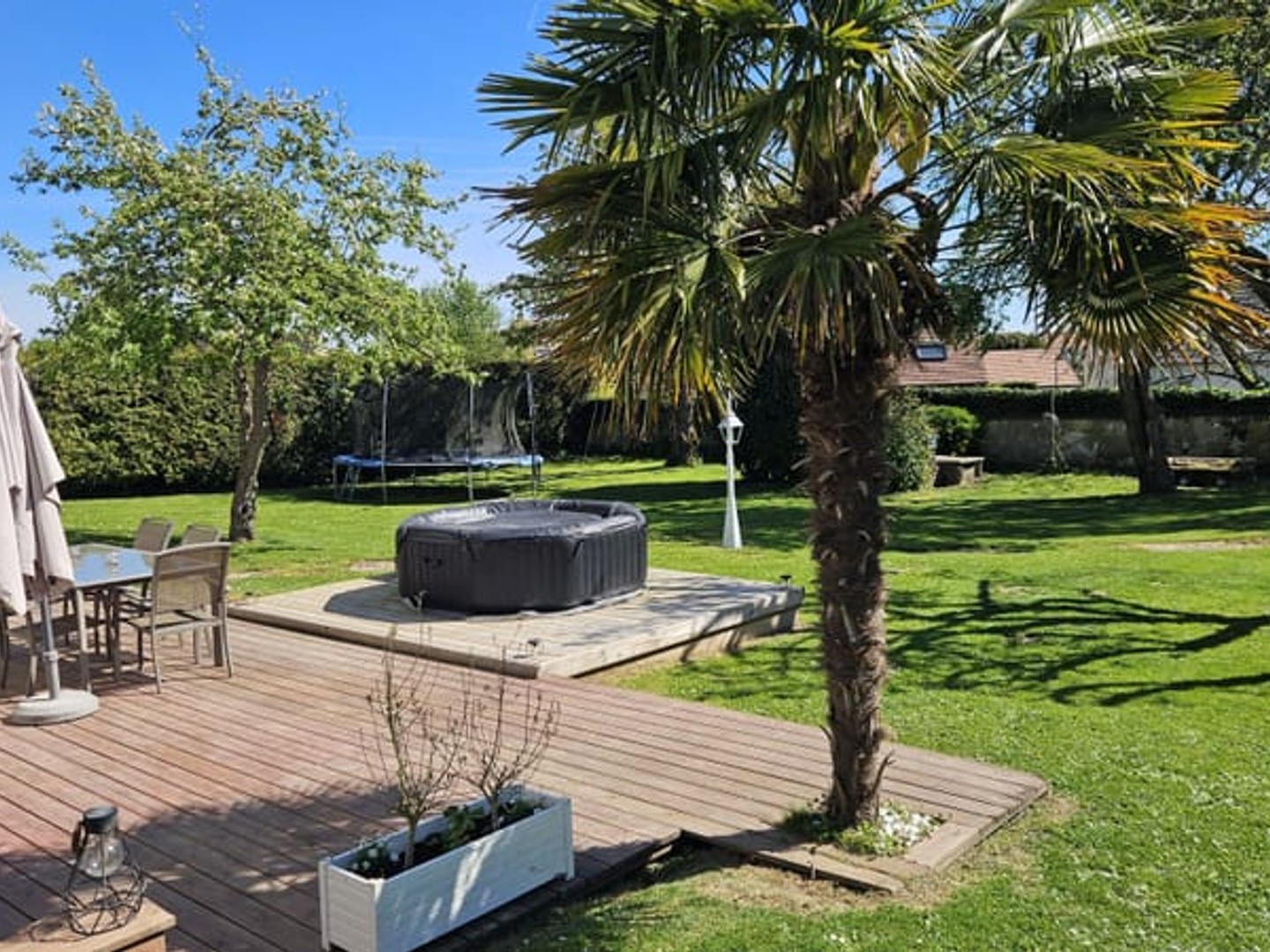 Locaux à vendre - 5 pièces - 87m2 - Nanteuil-Lès-Meaux (77100)