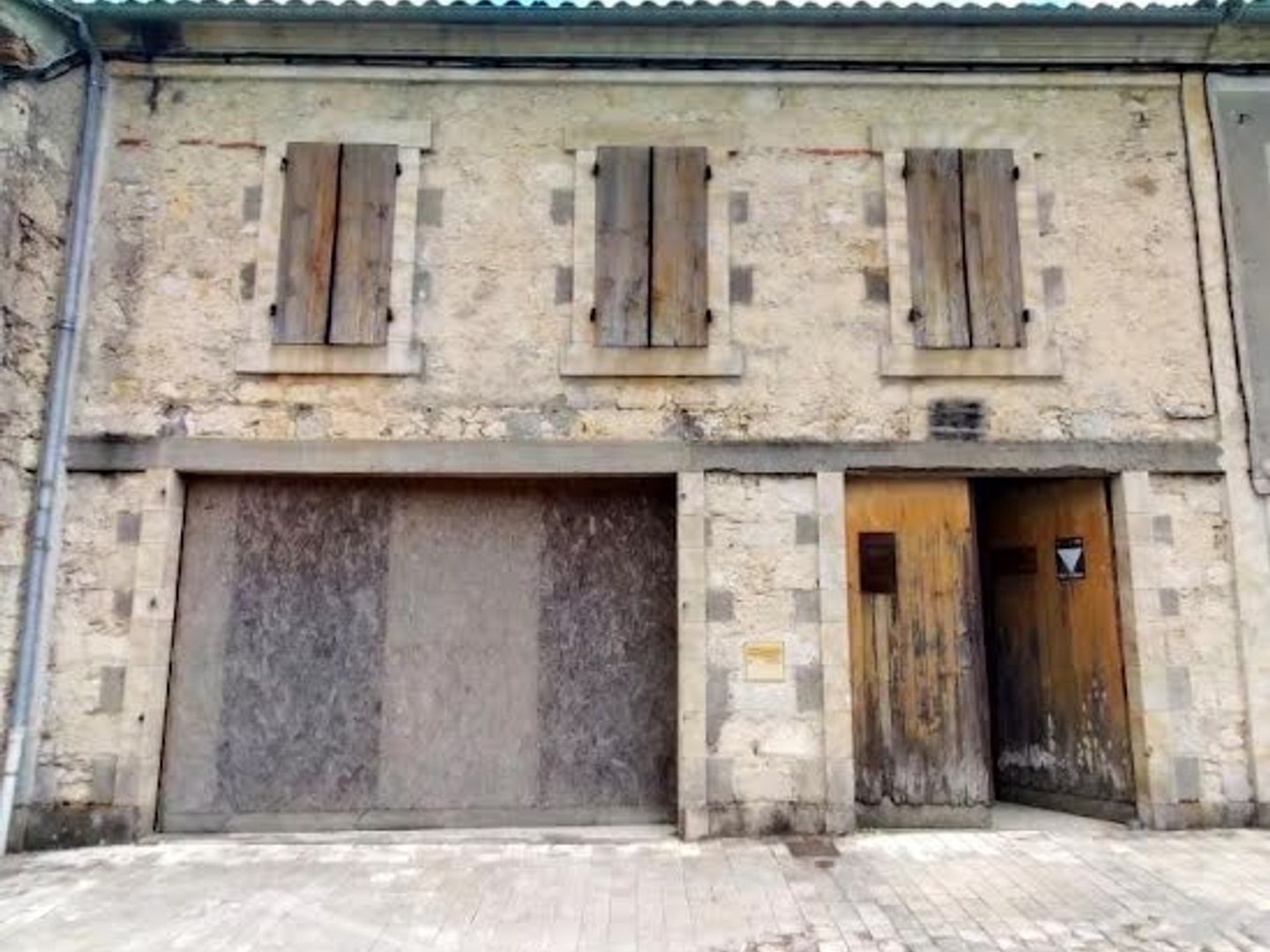 Maison 3 pièces 190 m²