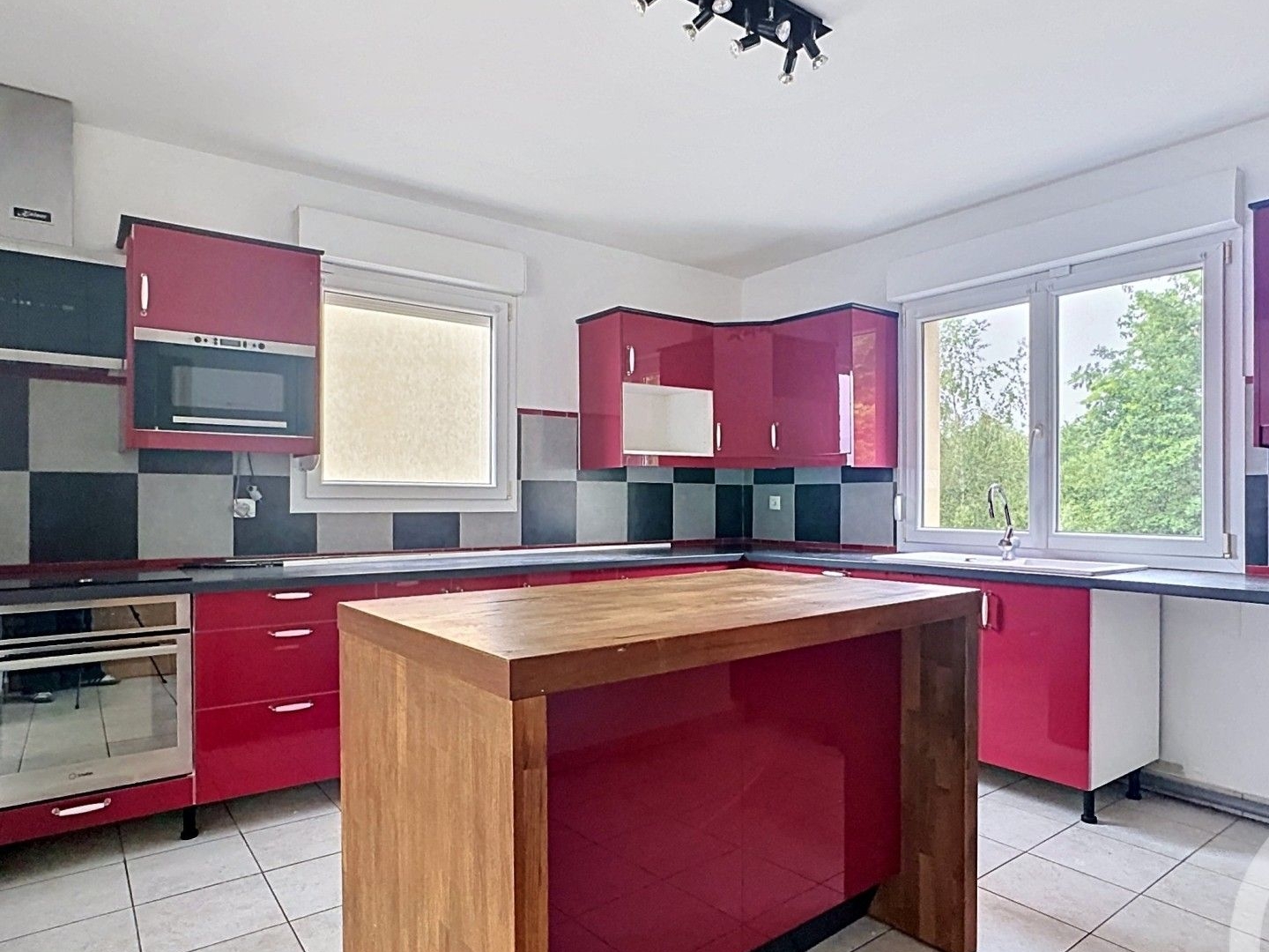 Maison 6 pièces 140 m²