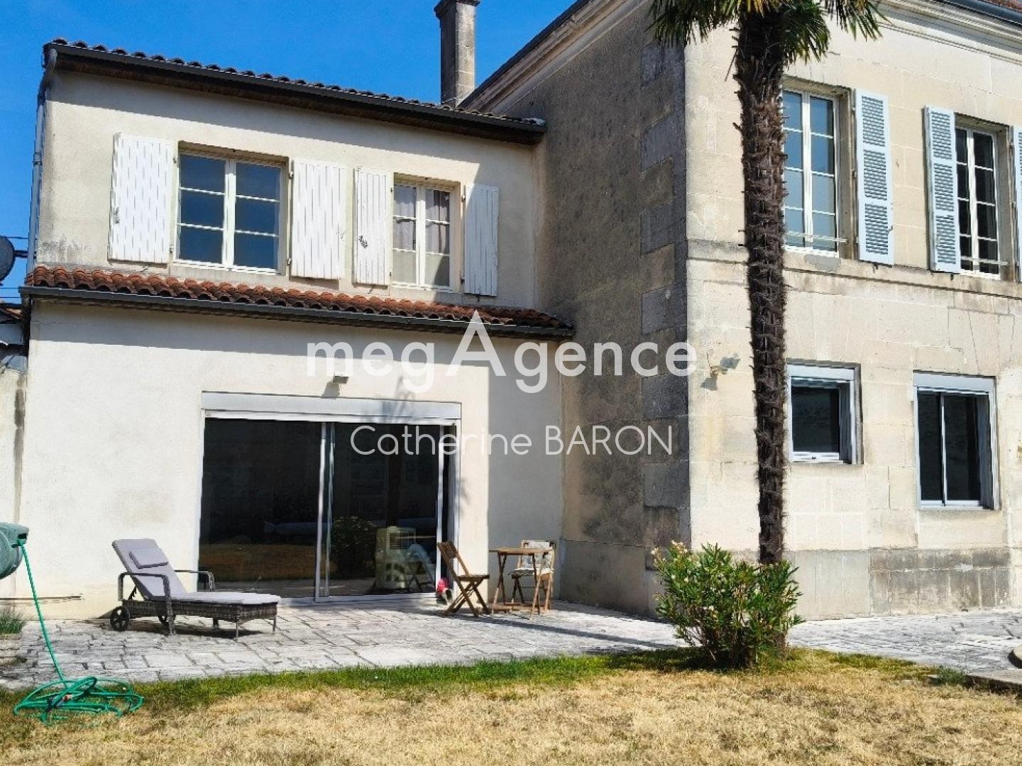 Maison à vendre - 6 pièces - 175m2 - Cognac (16100)