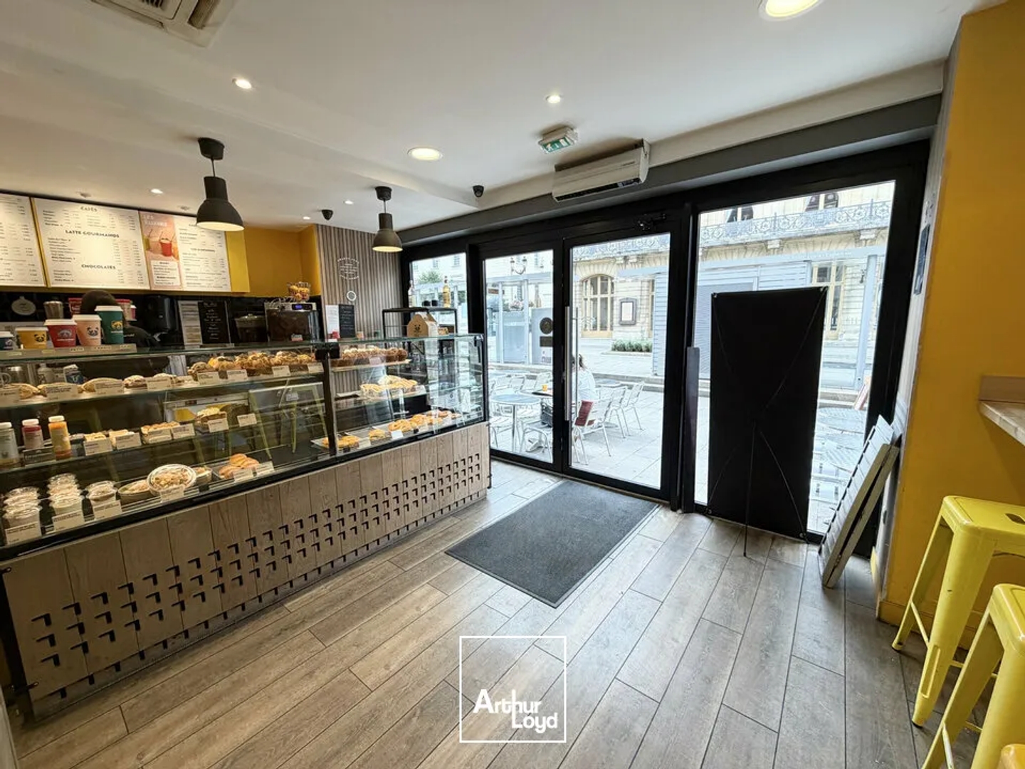 Locaux à vendre - 141m2 - Reims (51100)